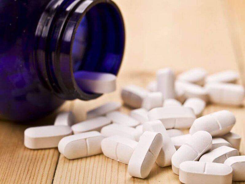 In osteochondrosis, drugs are prescribed that relieve pain and inflammation